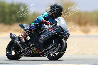 media/May-15-2022-SoCal Trackdays (Sun) [[33a09aef31]]/Turn 7 (1145am)/